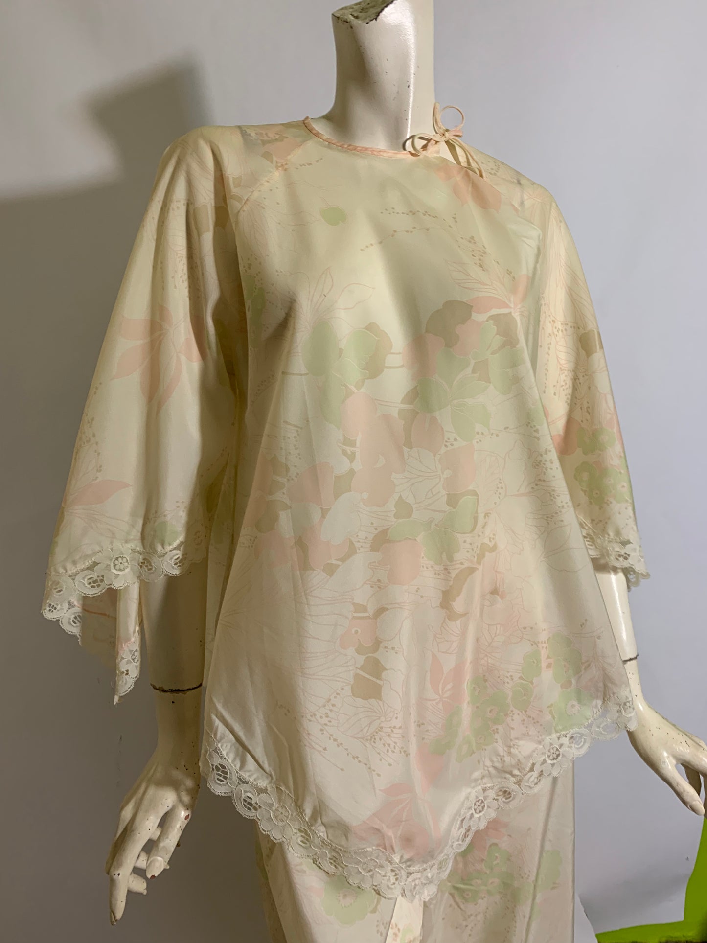 Watercolor Floral Print Jersey Kimono Sleeve Pajama Set circa 1980s Dior