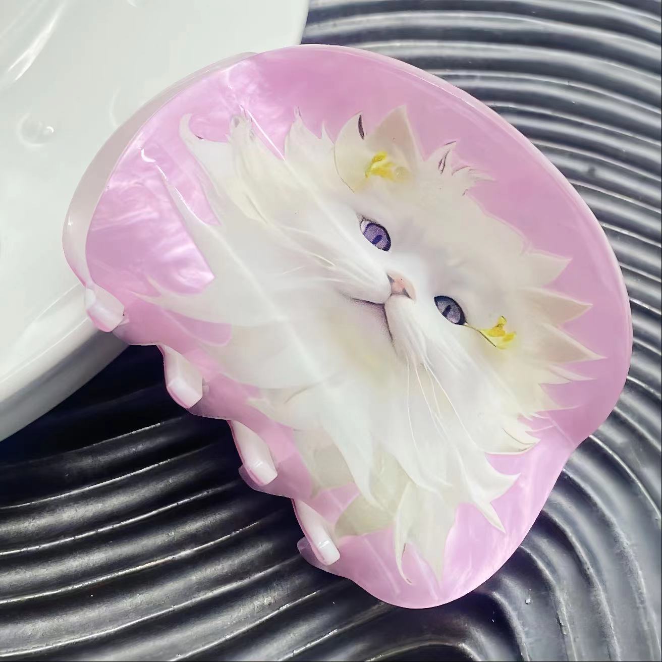 Floof- the Fluffy Cat Hair Clip 3 Styles