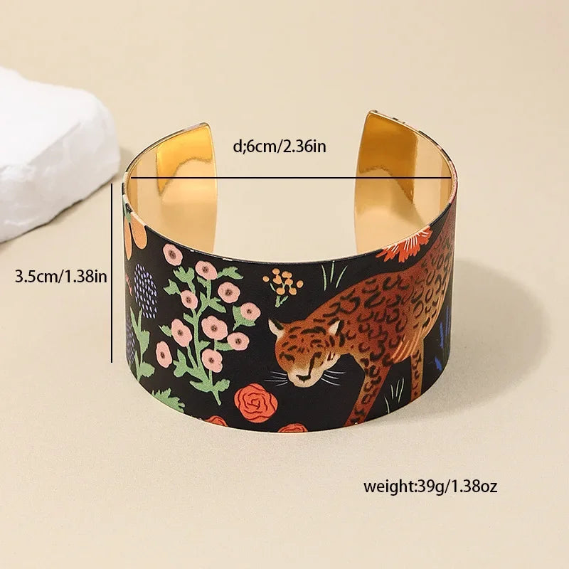 le tigre- the Tiger and Flower Design Metal Cuff Bracelet