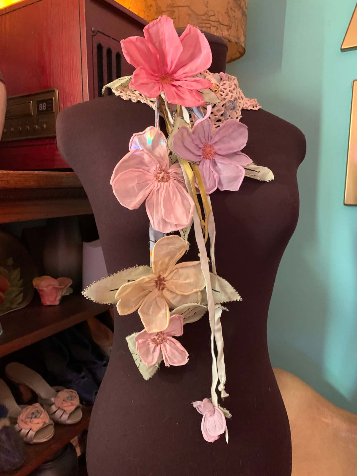 Peris- the Pastel 1920s Flowers and Antique Lace Neckpiece