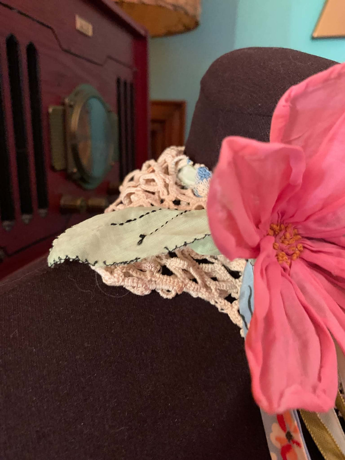 Peris- the Pastel 1920s Flowers and Antique Lace Neckpiece