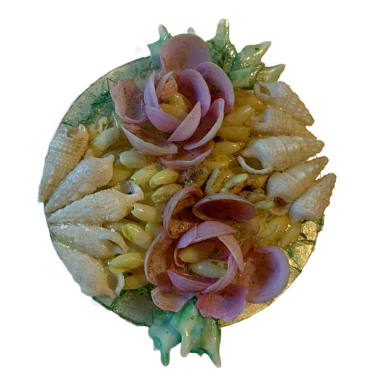 Tropical Romance Pink Flower Shell Brooch Brooch circa 1950s