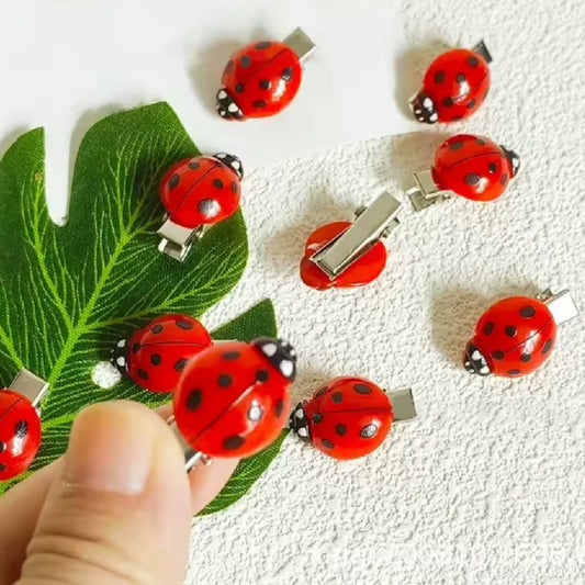 Buggy- the Ladybug Hair Clips Red or Pink