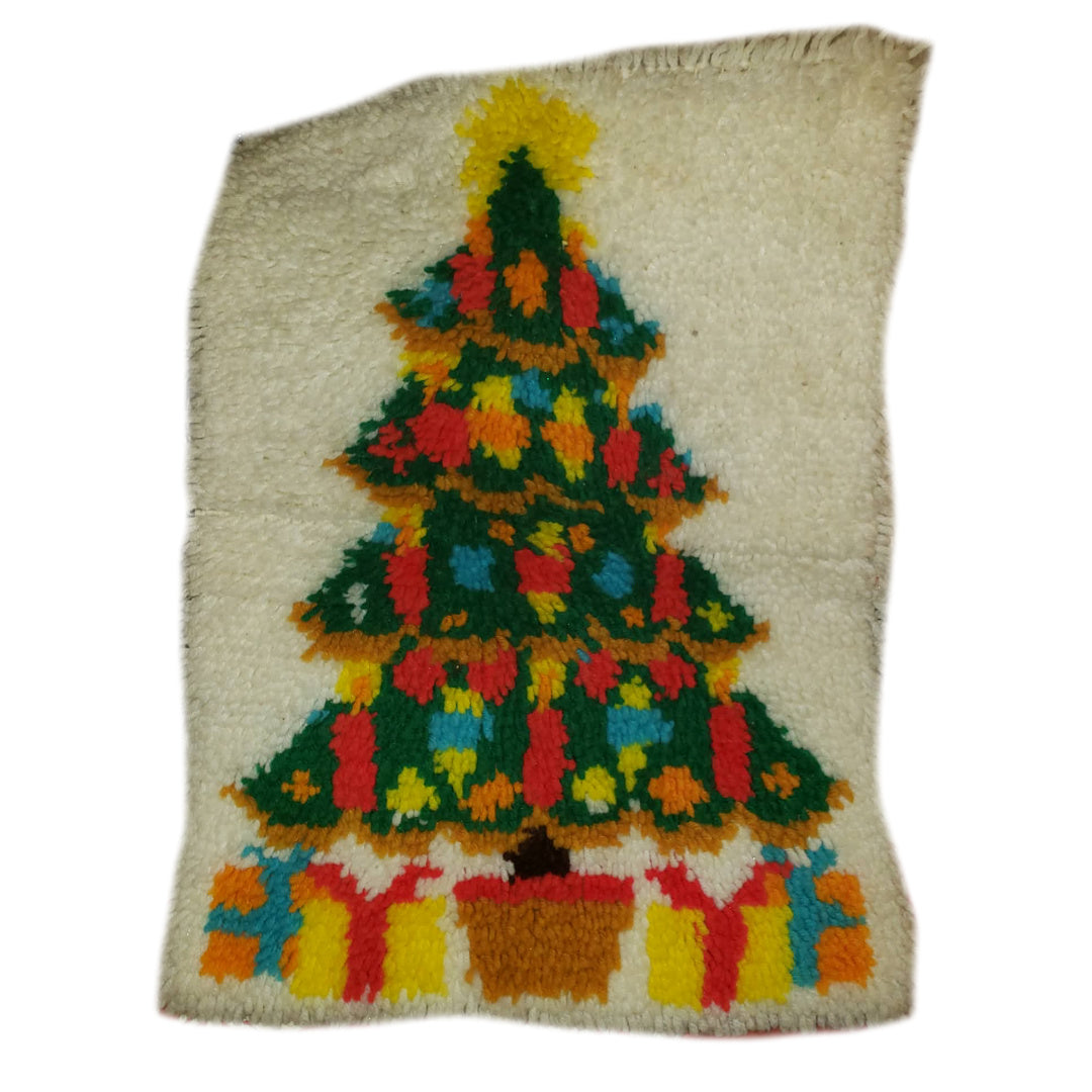 1980s Christmas Tree Latch Hook Wall Hanging