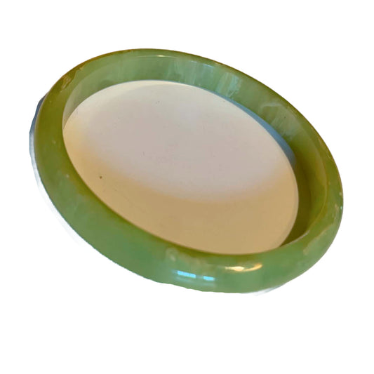 Marbled Acid Green Lucite Bangle Bracelet circa 1960s