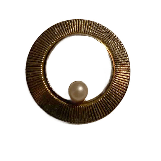 Classic Ring Shaped Brooch with Faux Pearl circa 1960s