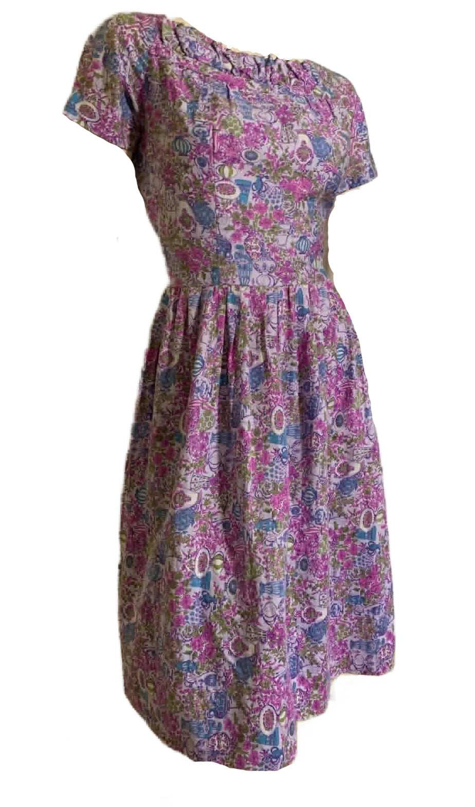 Delightful Lavender and Blue Flower Filled Vase Novelty Print Dress circa 1960s