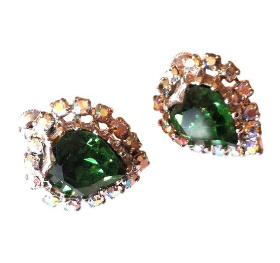 Brilliant Emerald Green Heart Shaped Rhinestone Clip Earrings circa 1950s Coro Dorothea's Closet Vintage Jewelry 