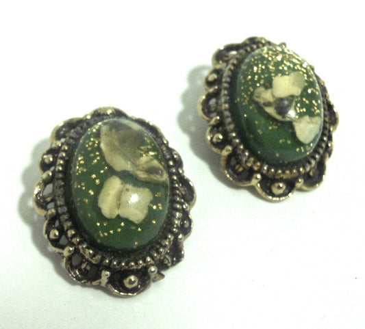 Confetti Flecked Green 1960s Lucite Clip Earrings 