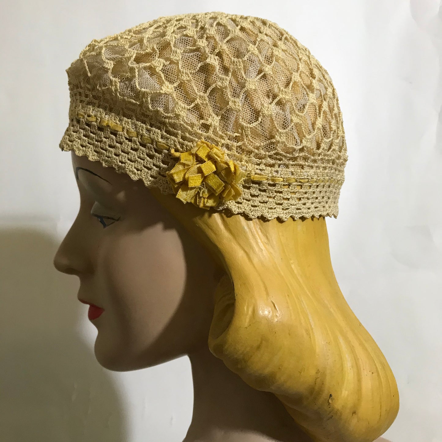 Ivory Lace Bow Trimmed Cap Hat circa Early 1900s