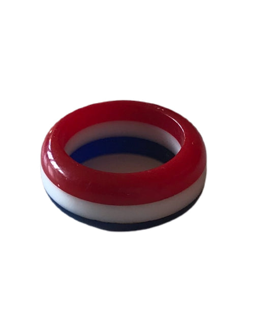 Red, White and Blue Striped Lucite Ring circa 1960s sz 6