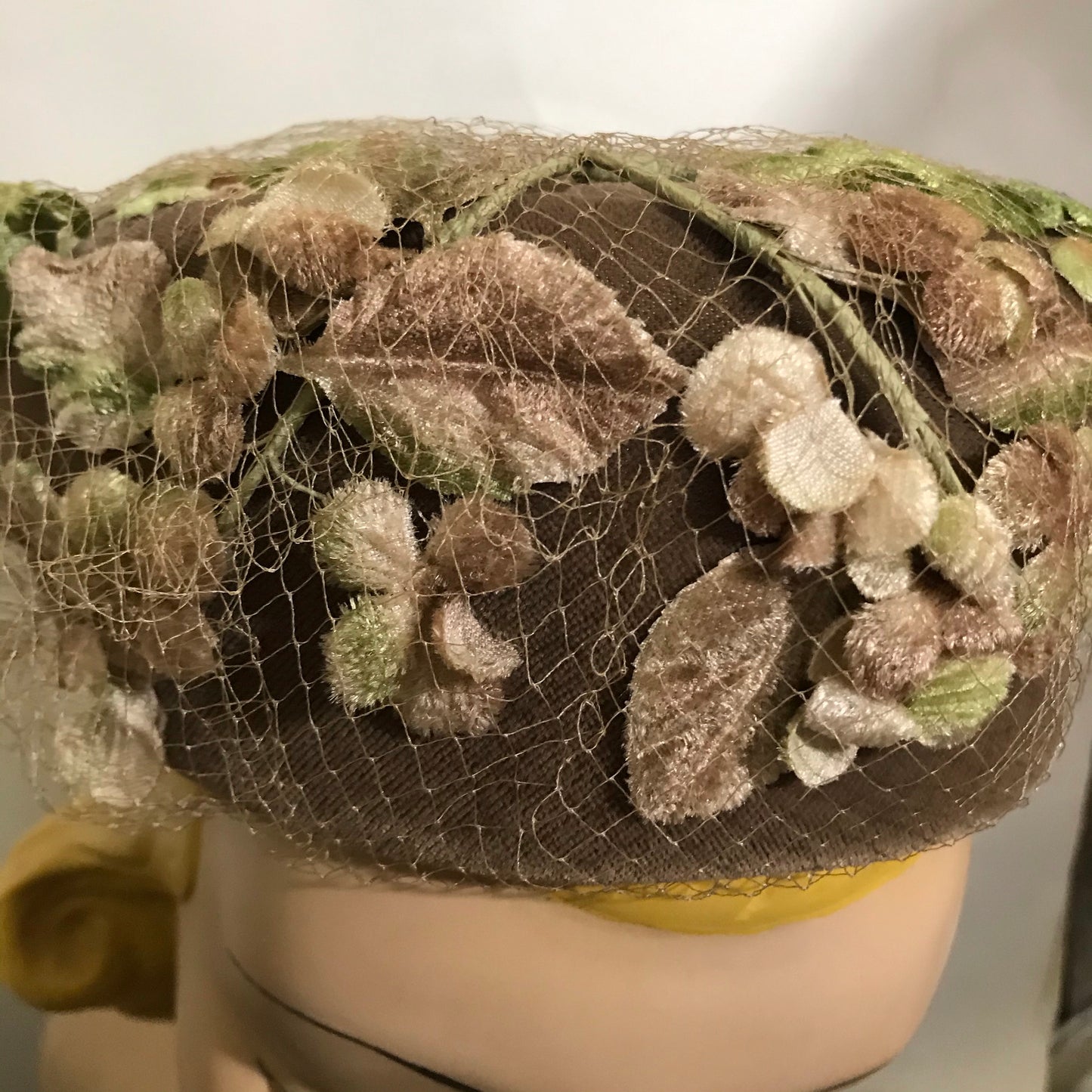 Autumnal Tan Velvet Leaf and Veil Trimmed Pill Box Hat circa 1960s