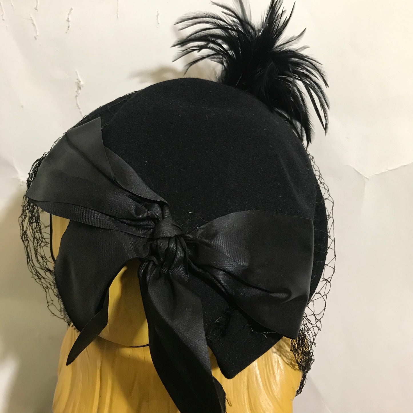 Rounded Black Velvet Cocktail Hat with Feather Plume circa 1940s