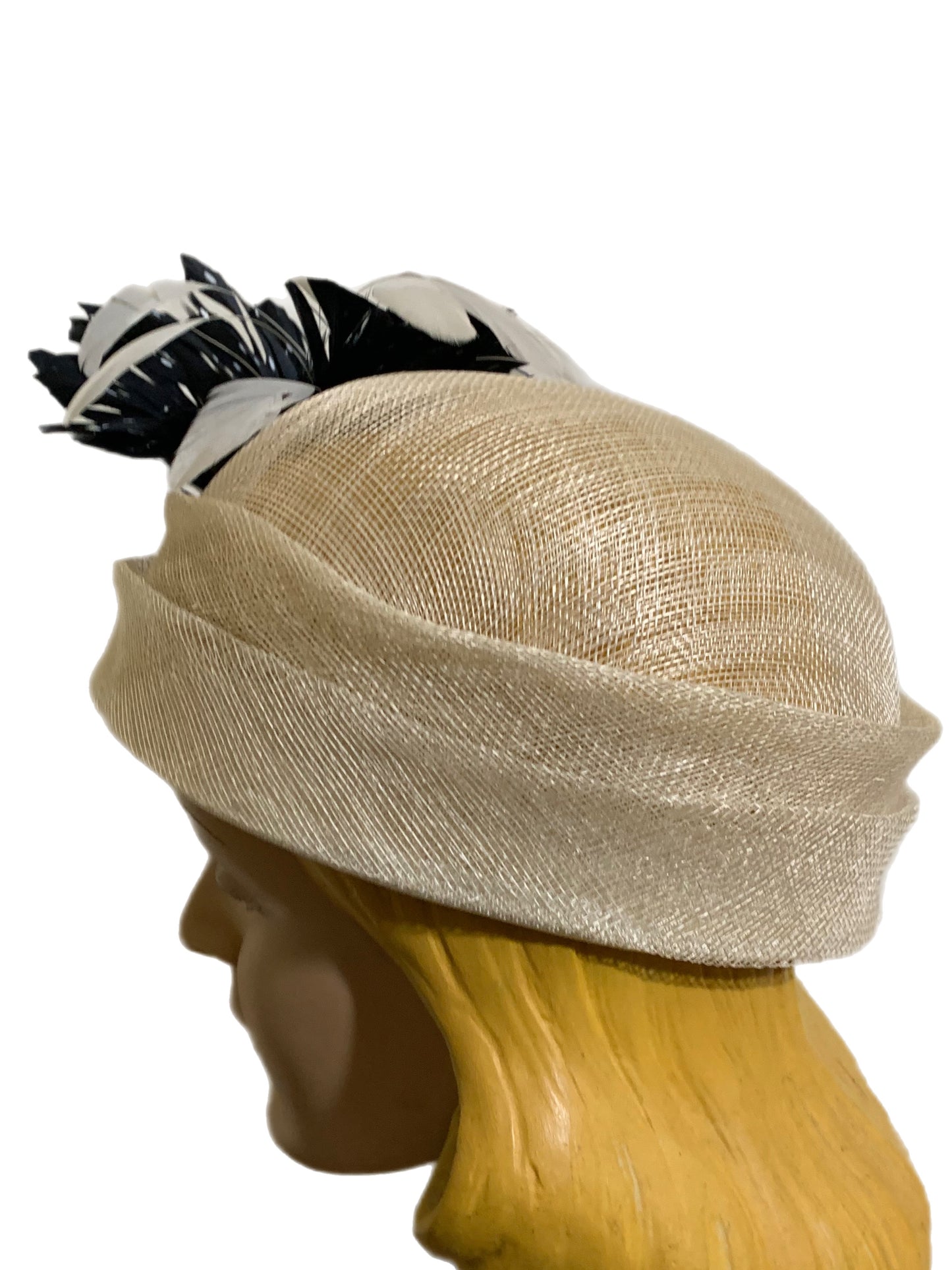 Modern Does 1920s Sisal Hat with Feather Plume